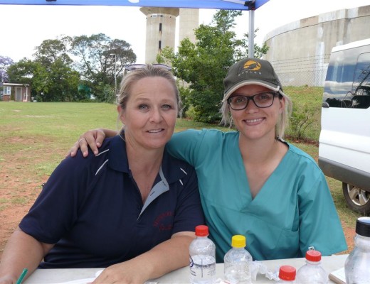 Chief animal health technician Estelle Visser and veterinarian Caitlin Sterley.