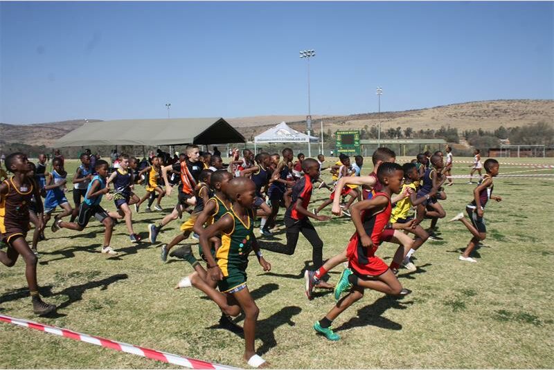 The recent D2 Gauteng West Education Department Cross Country Championships showcased true local talent after athletes from various schools participated in Magaliesburg.