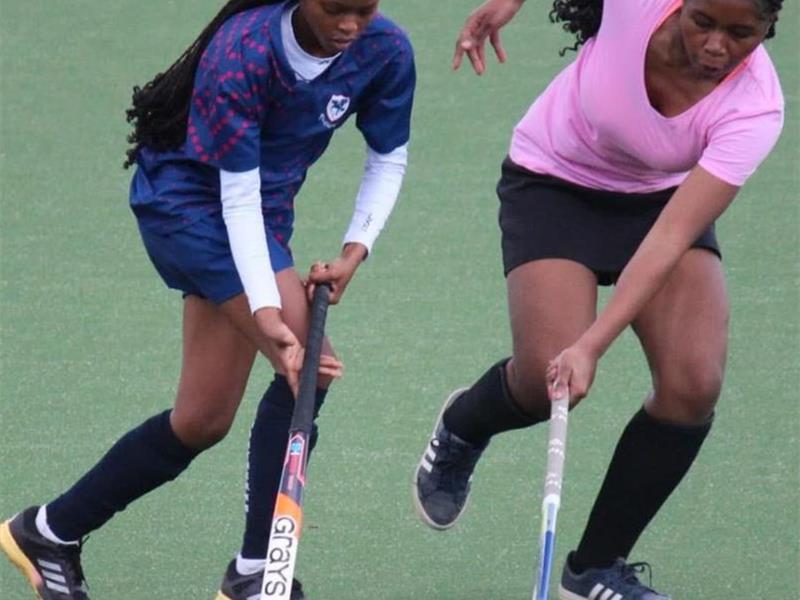 KHS’s U16 hockey girls went unbeaten at the prestigious Pullen and Howell tournaments, flying the West Rand flag high.