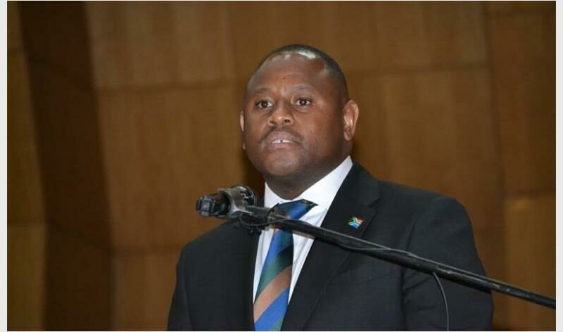 Residents are urged to ignore, block and report fake WhatsApp messages impersonating the mayor.