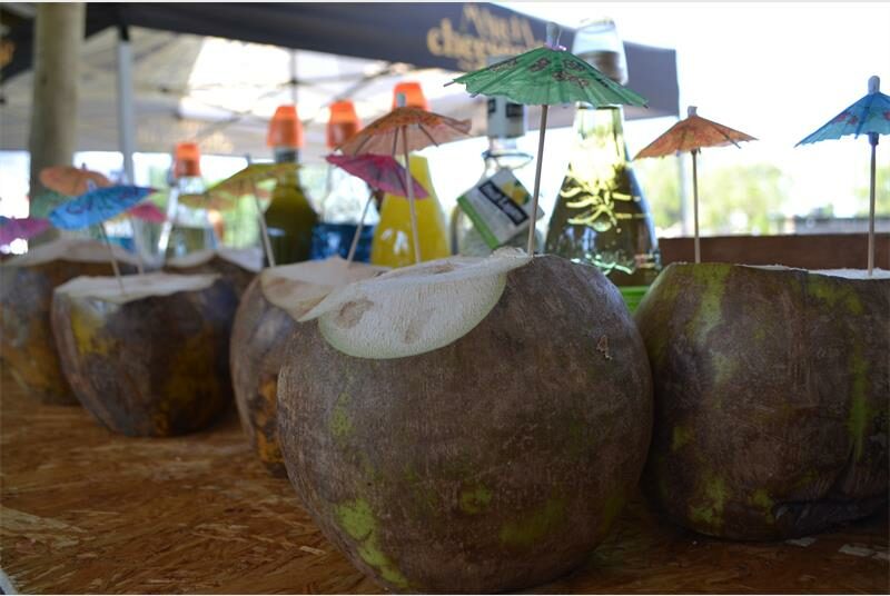 Celebrate the jolly season with the right drink in hand! Explore the West Rand’s favourite picks for camping trips, pool days, rainy afternoons and New Year’s parties.