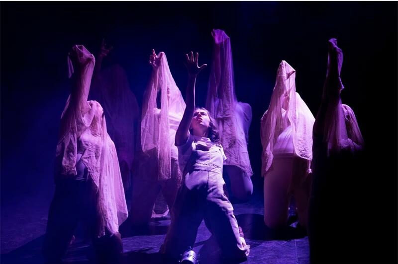 Hoërskool Noordheuwel is die eerste skool ooit met *drie stukke in die top-8 van die ATKV-Tienertoneel en gaan na die nasionale finaal in die Kaap.