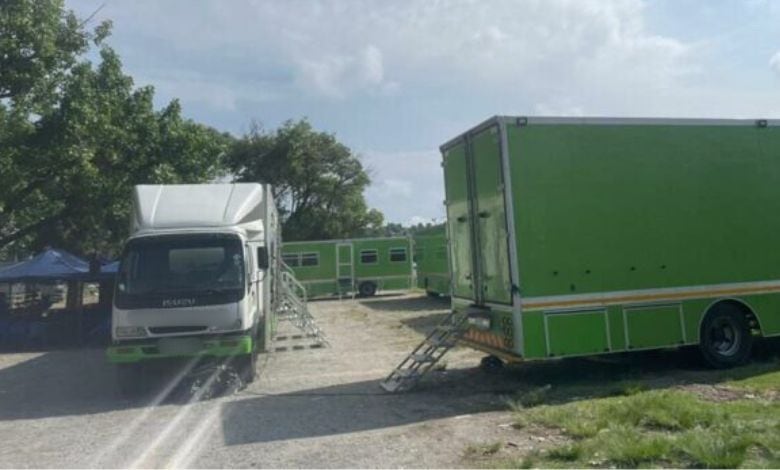 Gunshots in Krugersdorp CBD? Don’t worry, as it’s just a movie scene being filmed.