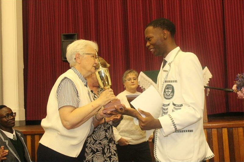 The class of 2025 at St Ursula’s said goodbye with a memorable prize-giving ceremony, reflecting on their school years and supporting the community with a kind gesture.