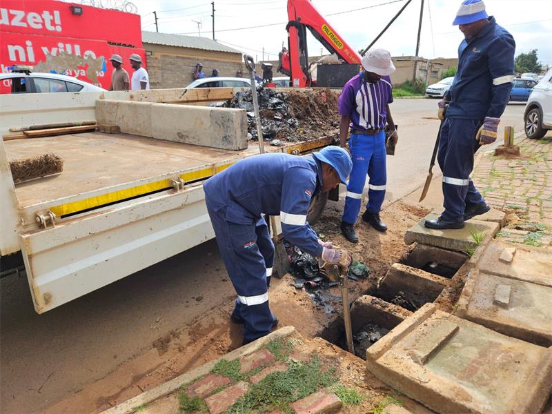 Residents can expect visible repairs, enforcement and on-the-ground government support as a two-week service delivery programme gets underway in Swaneville.