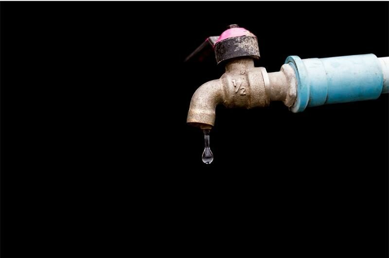 Mogale City has repaired the burst pipe at a water park, though some areas are still experiencing water outages.