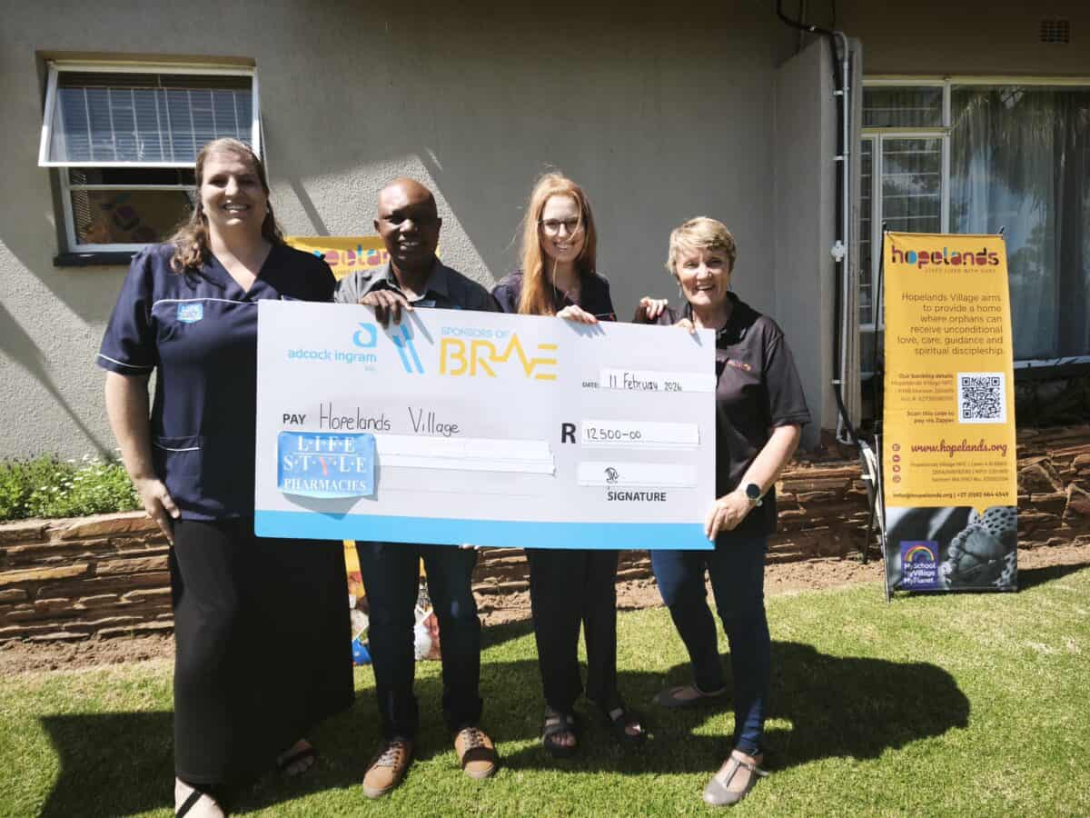 In a heart-warming display of community spirit, Country LifeStyle Pharmacy has reaffirmed its nearly four-decade commitment to the Magaliesburg area by donating R12 500 to Hopelands, a local non-profit organisation dedicated to rescuing and caring for abandoned and vulnerable babies.