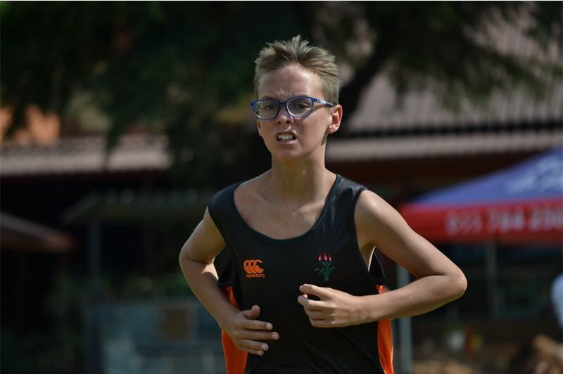 Honderde atlete van Kenmare en Helderkruin het onlangs in Krugersdorp aan ’n vriendskaplike byeenkoms deelgeneem – ’n tradisie wat reeds vir twee dekades voortduur.