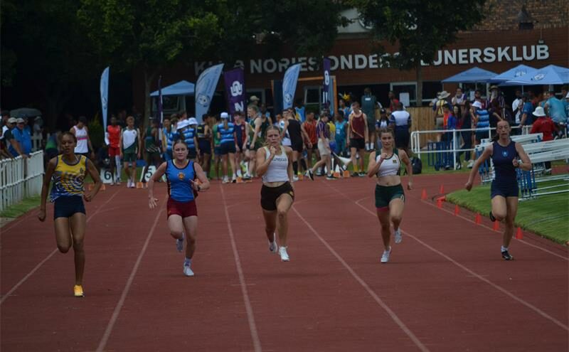 Sestig skole van regoor Suid-Afrika het saamgetrek vir die 37ste Nories se Top 15, met meer as 1 600 topatlete in aksie