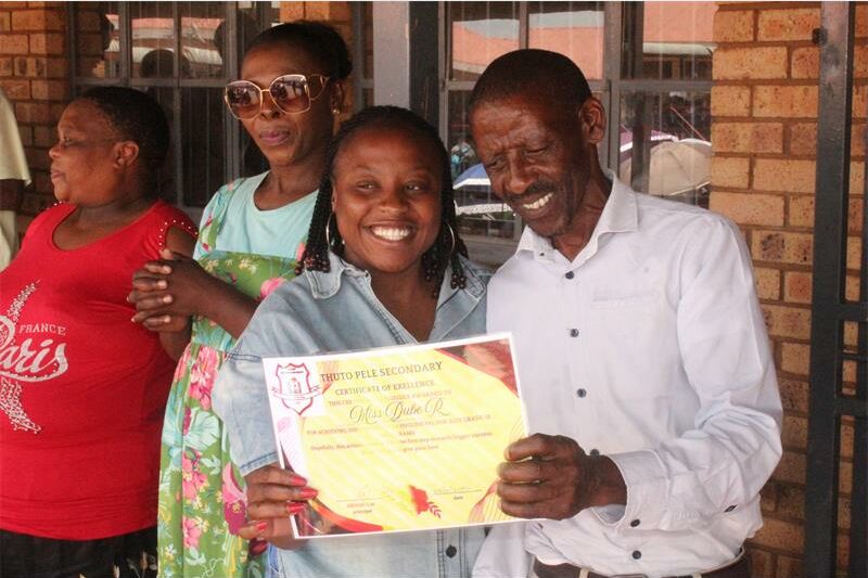 Kagiso’s top-performing school celebrates educators behind record-breaking matric results.