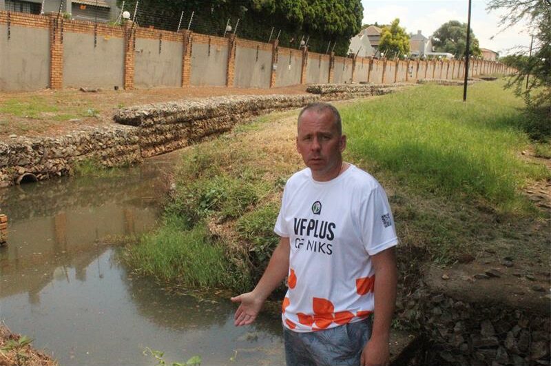 Repeated sewage spills in Pinehaven have left homes flooded and wetlands polluted, prompting Mogale City to launch an urgent intervention to restore critical infrastructure.