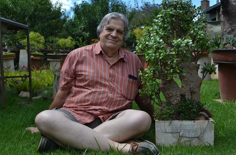 Die nuwe Boombewus-reeks stel inwoners bekend aan verskeie bome, met die veelsydige Spekboom wat die eerste in die kollig is.