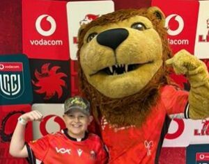 Die jong Kenmare-leerder Nathan Britz, wat tans teen ’n aggressiewe vorm van leukemie stry, beleef ’n onvergeetlike dag toe hy sy rugbyhelde ontmoet en saam met hulle op die veld uitstap.