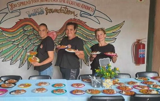 Na ernstige skade en tydelike sluiting is die WAS-sopkombuis weer oop en voorsien daagliks honderde kinders en behoeftiges in die gemeenskap van kos.