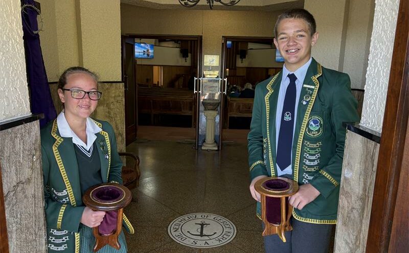 Laerskool Krugersdorp-Noord het Hemelvaartdag op ’n besonderse wyse gevier toe leerders en personeel weer saam na NG Kerk Krugersdorp-Noord gestap het vir ’n geloofsdiens.