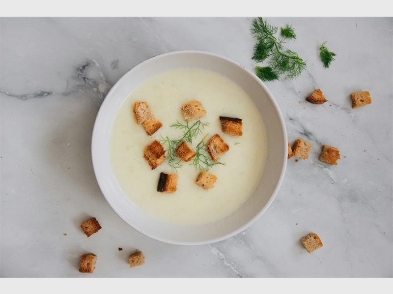 Easy potato soup recipe to warm up cold winter nights