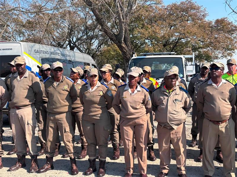 Traders operating without permits face action as Mogale City intensifies efforts to enforce by-law compliance.