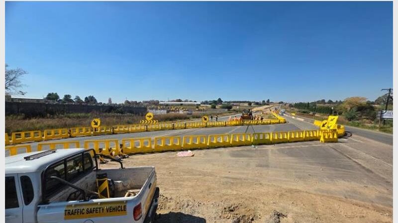 Speed humps removed due to suspected vandalism have reportedly contributed to increased speeding and crashes along Beyers Naudé Drive.