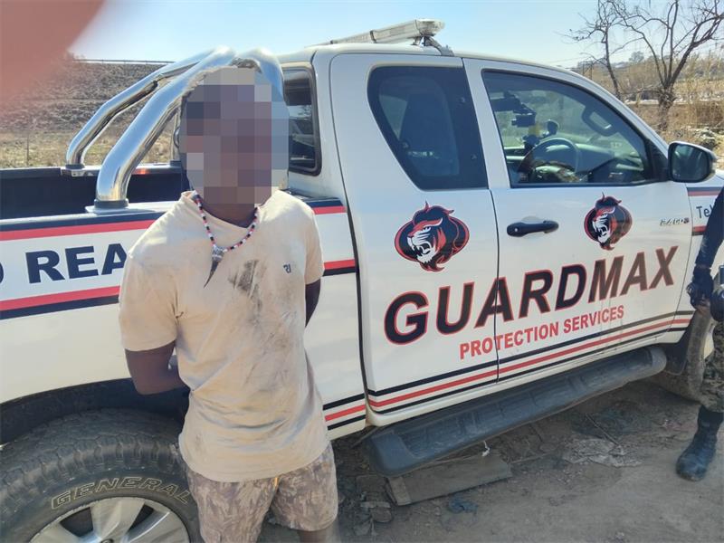 A wanted murder suspect who evaded police for months was arrested in Muldersdrift after Guardmax Protection Services acted on reliable intelligence.