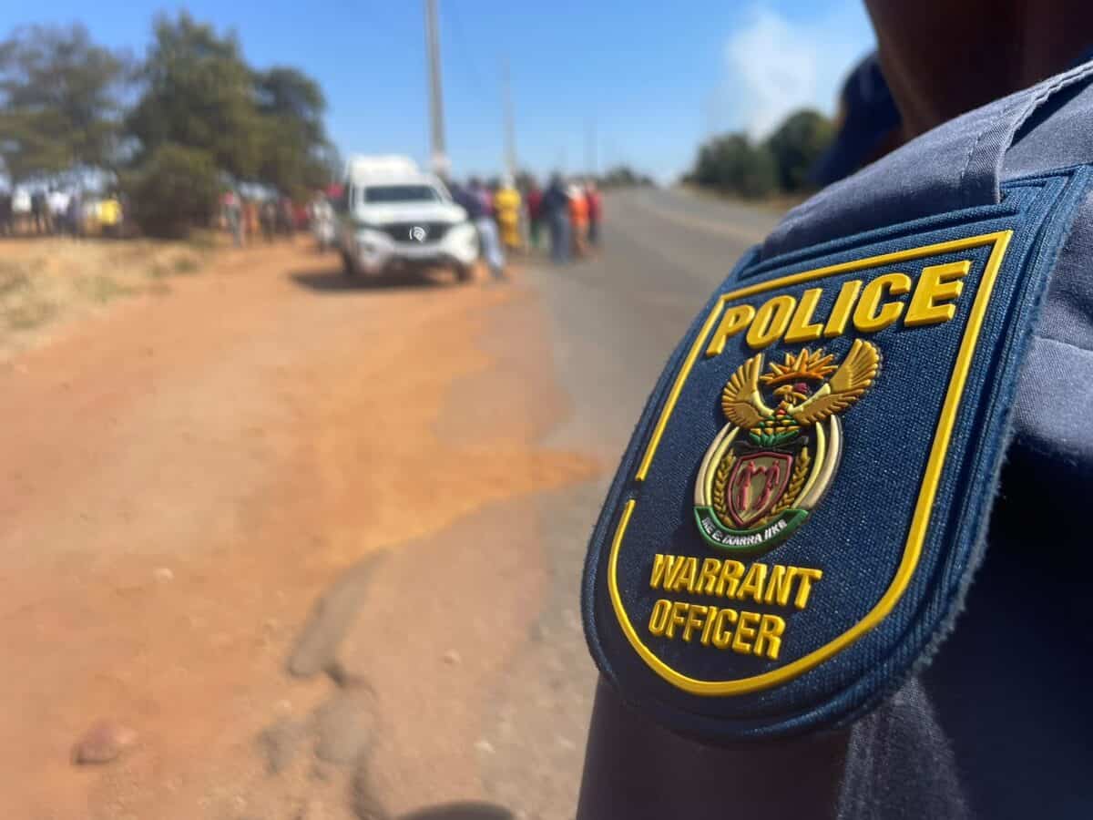 Motorists are advised to avoid the area and use alternative routes.