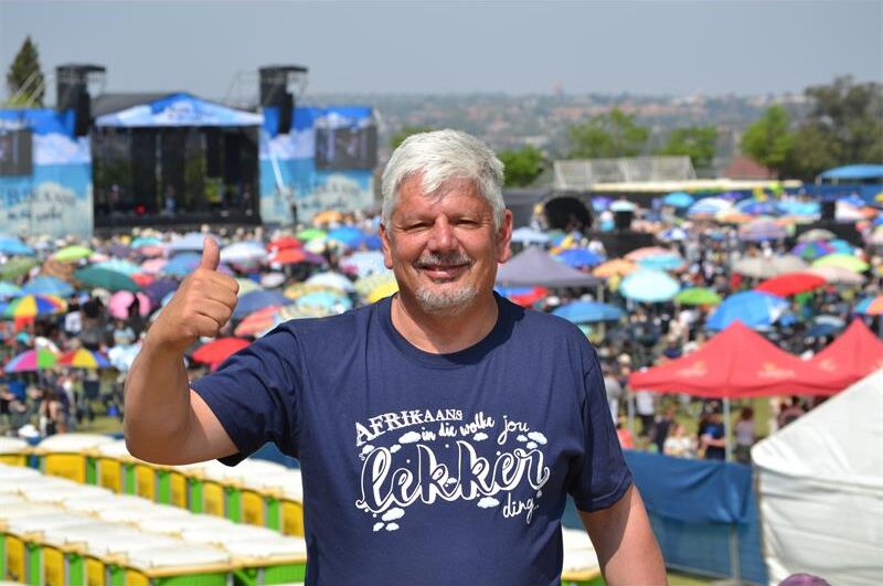 Tussen 6 000 en 7 000 feesgangers word Saterdag by Hoërskool Noordheuwel verwag vir Afrikaans in die Wolke, met ’n groot musiekprogram en vermaak vir die hele gemeenskap.