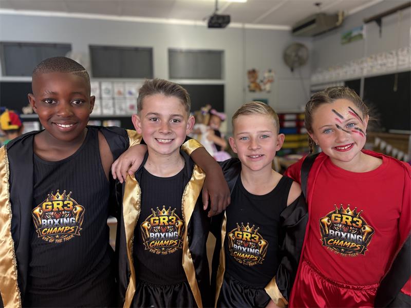 Sowat 750 leerders het op die verhoog gepronk tydens Laerskool Krugersdorp-Noord se revue, Droomspeelgoed.