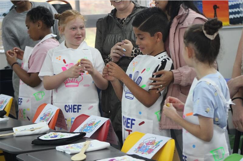 Young aspiring chefs face surprise ingredients and high-pressure challenges in the school's inaugural cooking competition.