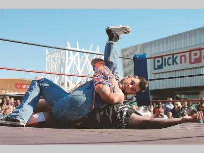 1, 2, 3: Ananzi was declared winner over Two Face via pinfall.