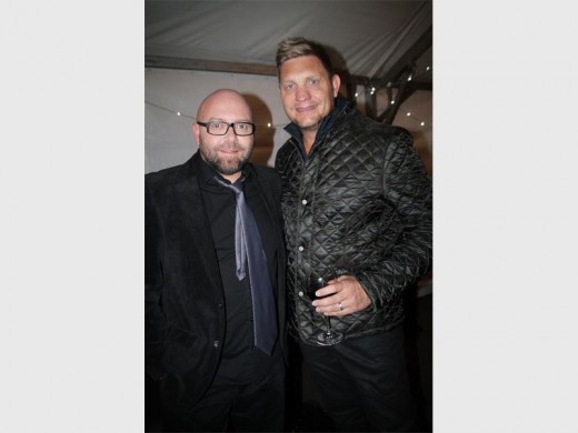 Johrné van Huyssteen from Ddisselblom and Kurt Darren lightened the mood before they took to the stage.