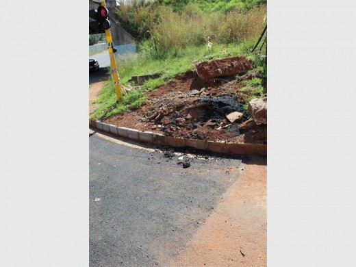 The damaged storm-water pipe has been repaired. Photos: Adéle Bloem