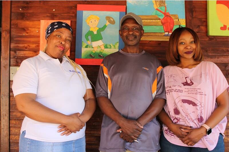 The learners delivered bags full of two-minute noodles to the children's home.