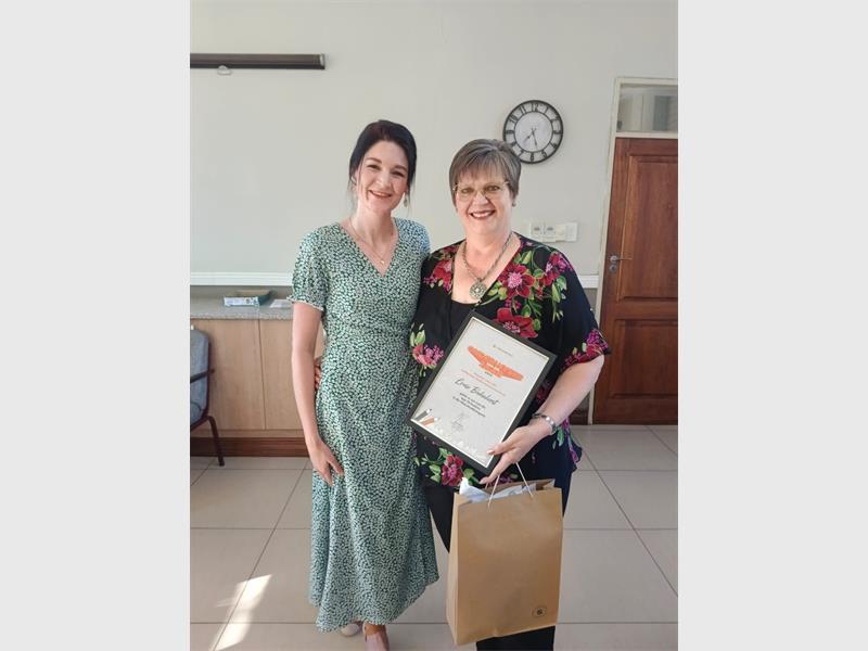 Hoërskool Florida spog met 'n onderwyser onder die top 10 in Solidariteit Onderwyser van die Jaar-kompetisie.