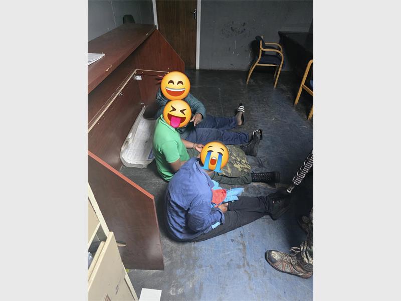 Their escape came to an end quickly when the officers' vigilant eyes identified them.