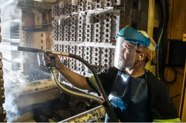 Discover how dry ice cleaning enables substations to maintain efficiently, safely, and sustainably—boosting reliability while cutting downtime and risks.