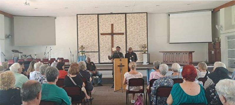 Practical guidance was shared with senior residents, focusing on recognising scams, protecting finances, and understanding common tactics used by criminals operating both online and offline.
