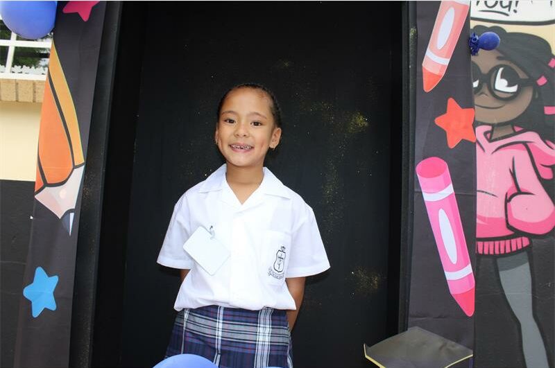 The new uniforms and friends marked the beginning of a new journey and parents watched proudly as the children took their first big steps.
