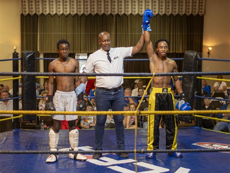 Kickboxing star aims for various titles, starting with the K1 World Championship.
