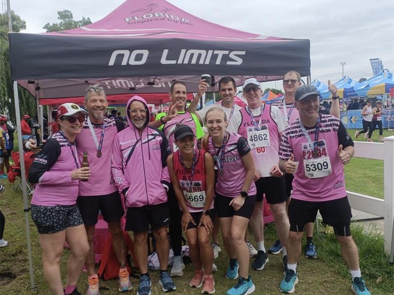 Ten runners from Florida Running Club represent at Pirates 21km.