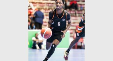 UJpointguardSbon_55031