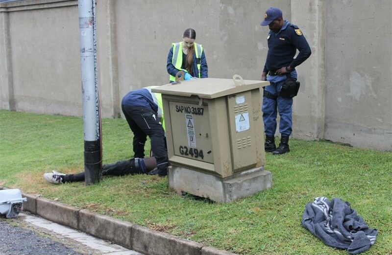 This is the second fatality in four days linked to electrical infrastructure tampering in Roodepoort.