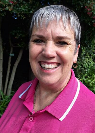 Geliefde Florrie-afrigter word as ikoon in SA netbal vereer.