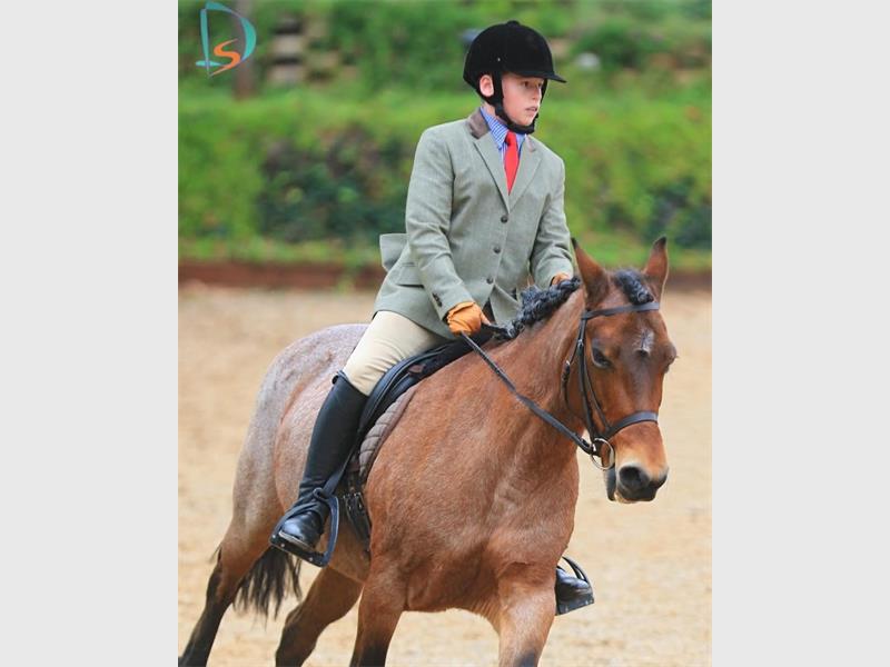 After obtaining his provincial colours, Jonathan is now taking on some of the country's best equestrians with the support of his family, friends, and school community behind him.