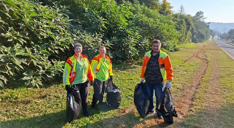 The clean-up targeted road sides between CR Swart , Ouklip and Wilgerood.