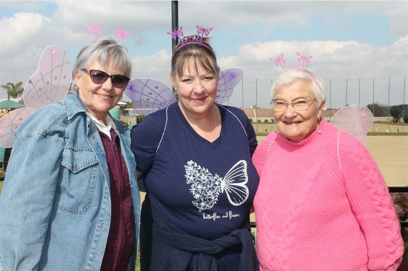 Residents and bowlers showed overwhelming support for the Queen Butterfly Foundation during their bowls day.