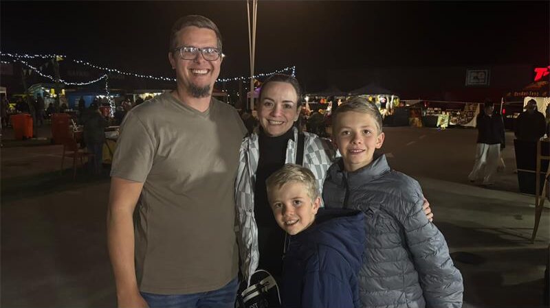 It was a family affair at the mall's monthly market.