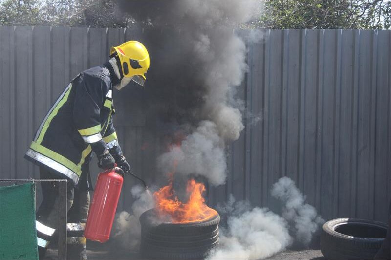 What should you do when a battery catches fire? A recent demonstration taught attendees the dangers of these fires and how to handle them better.
