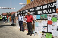 Over 800 pupils from various Edenvale schools let their voices be heard during the Walk Against Crime to Karaglen Shopping Centre on Friday for the official launch of the Karaglen Tiles 4 Change.