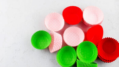 Saturday craft: How to make cupcake liner flowers