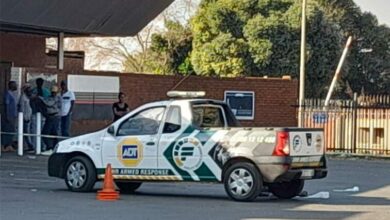 Reactionofficershot_86060