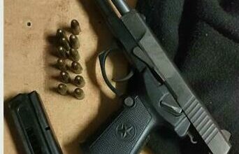 Unlicenscedfirearmco_78603